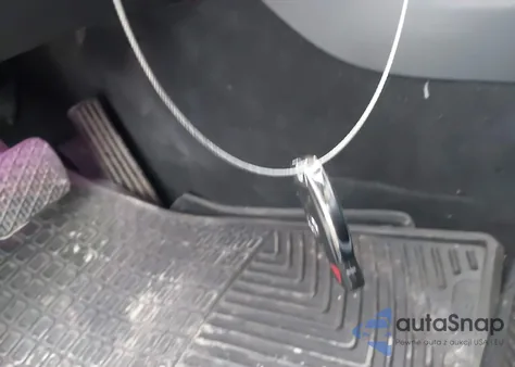 2015 Mercedes-Benz S 550 z USA, uszkodzony, nr VIN WDDUG8CB8FA203235